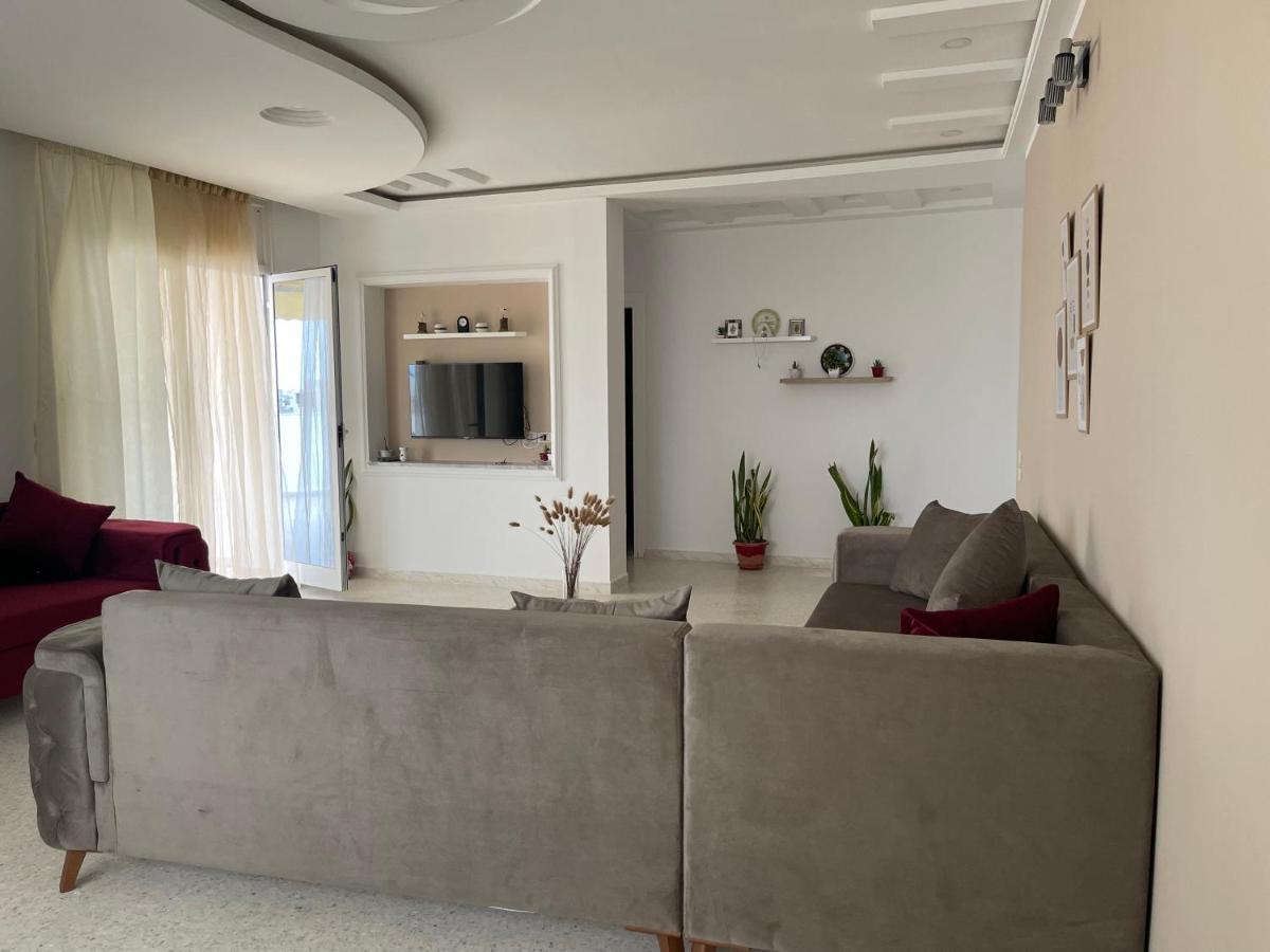Appartements De Luxe Pres De La Mer ナブール エクステリア 写真