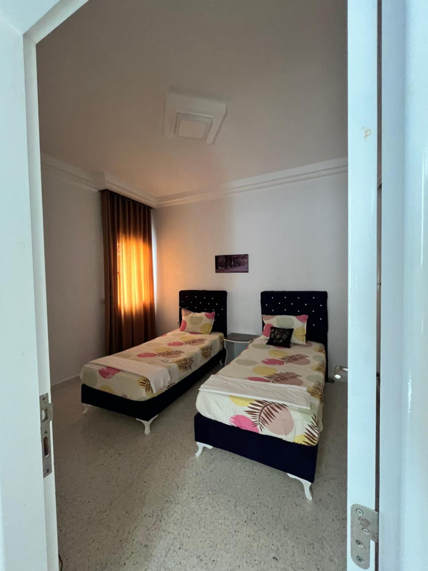 Appartements De Luxe Pres De La Mer ナブール エクステリア 写真