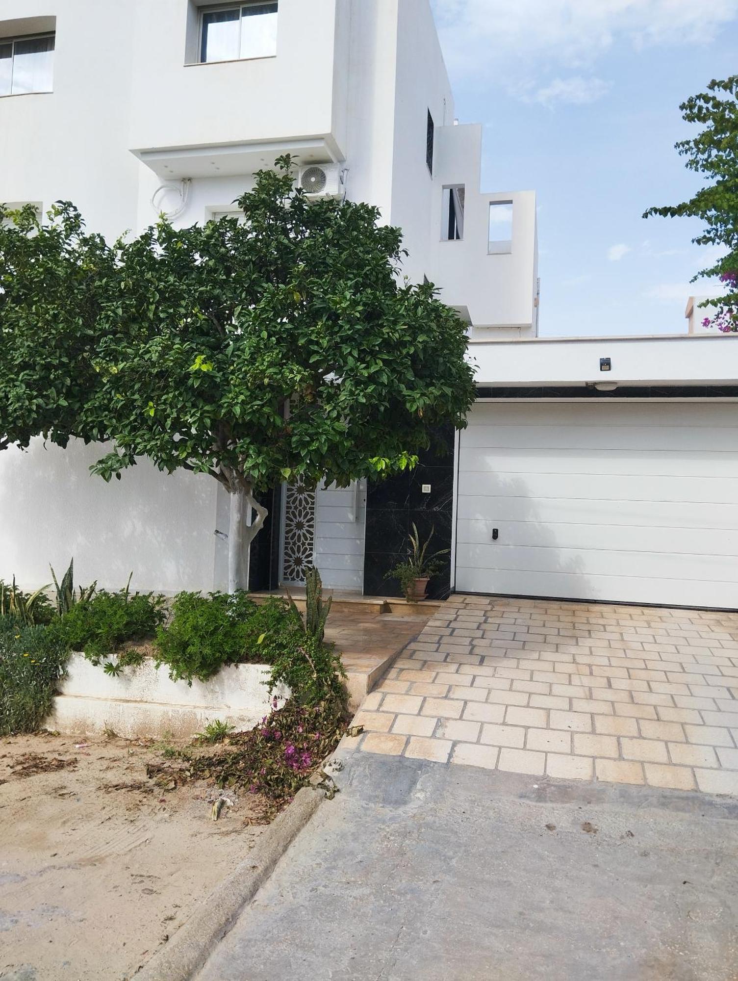 Appartements De Luxe Pres De La Mer ナブール エクステリア 写真